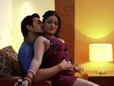 Indian Married Ladies Share Clean Shaved Coochies And Get Penetrated By Their BOYFRIEND