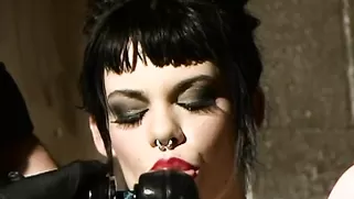 Slender Short Haired Chick With Round Ass Feels Pain And Pleasure