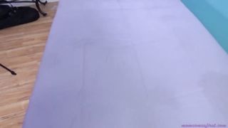 Anteprima Del Video: Il Massaggiatore Si Fa Cavalcare Dalla Signora In Calore