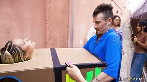 Gypsy Rose, Sav Shawz   Street Heat Slut In A Box