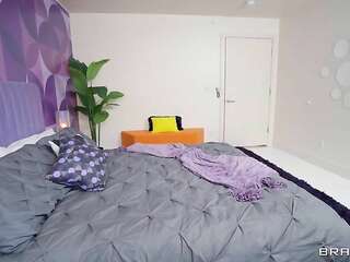 Fucking My GF’s Tall Lookalike Roomie