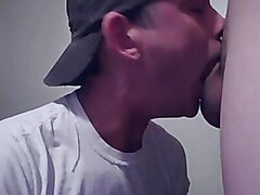 Has No Problem Deepthroating Friend’s MEATY DONG.