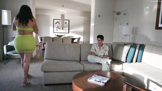 Catfished My Allies Mamma And This Babe SCREWED ME!!! Dunken Hina Will Make U Cum