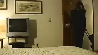 Fully Bounded Babe Is Trying To Do Athletic Exercises