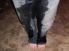 Quick Pee In Pants