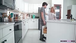 Kathryn Mae   Stepmom Left Her Dildo In The Dishwasher 21 01 2026