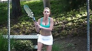 Hard Relaxing After Hard Tennis Trainingn5oddwf