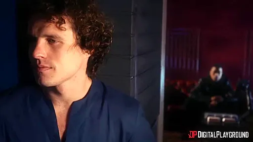 Hand Solo: A DP XXX Parody Scene 1   Valentina Nappi