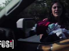 Big Ass Brunette Begs A Guy To Let Her Do Her Laundry In His House For The Price Of Her Pussy